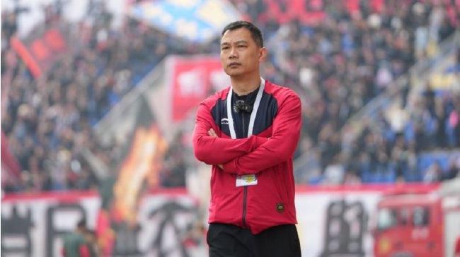 县城洗浴大万厅裸体表演